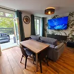 Apartment 2 Pieces, Et Terrasse, Thermal