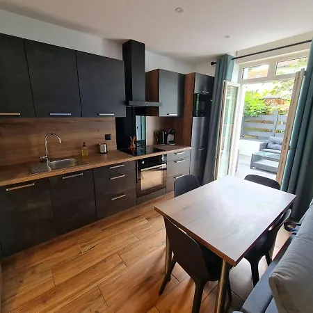 2 Pieces, Et Terrasse, Thermal