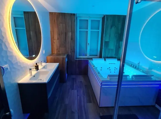 2 Pieces, Et Terrasse, Thermal Apartament *